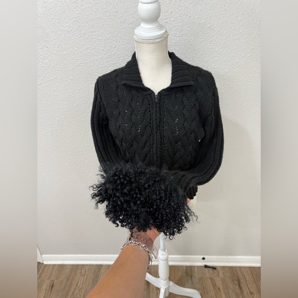 Y2K Italian Cable Knit Sweater Jacket Tibet Lamb Fur Cuffs Cropped Zip Black M - Picture 3 of 8